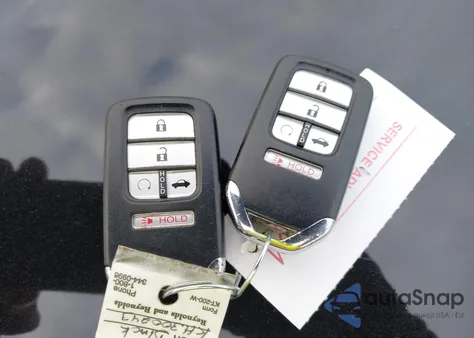 2019 Honda Civic Sport z USA, uszkodzony, nr VIN 2HGFC4B87KH300243